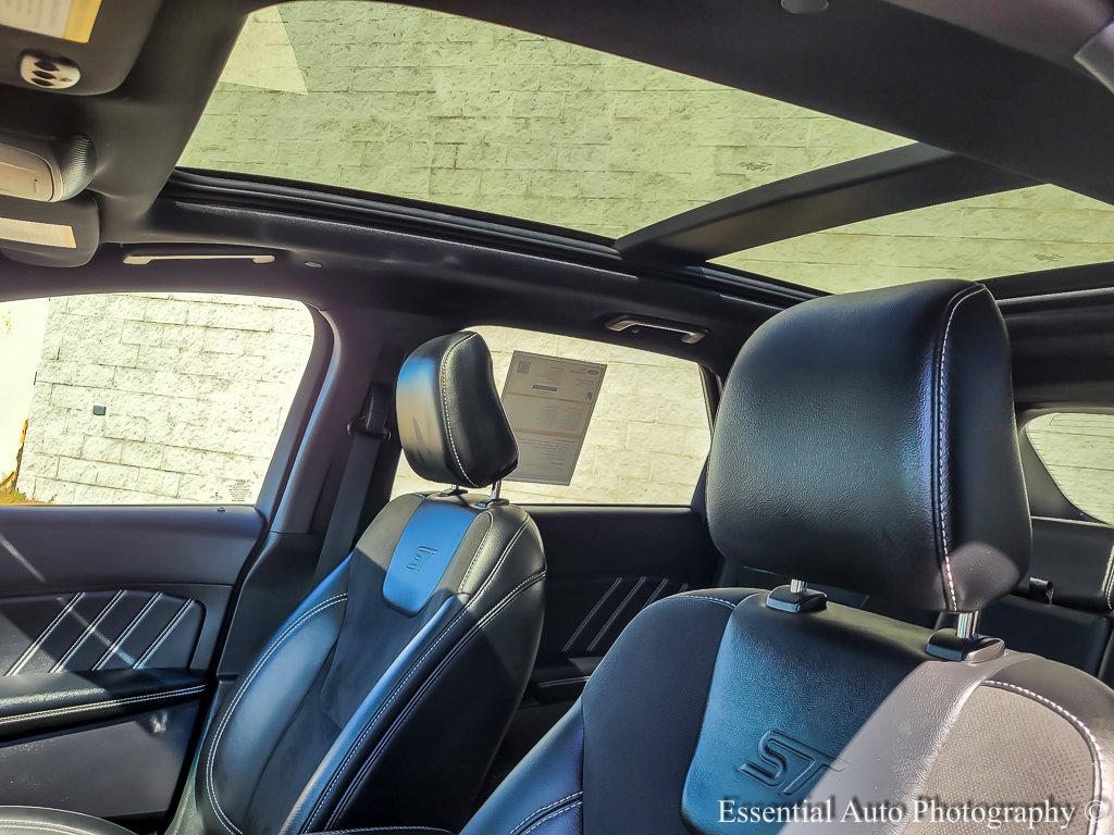 2020 Ford Edge Vehicle Photo in Saint Charles, IL 60174