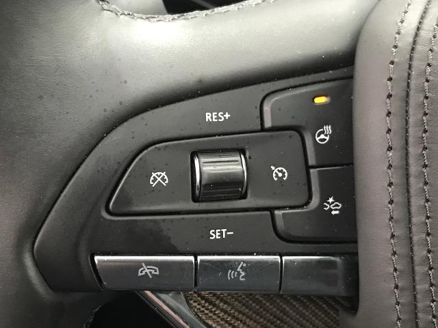 2024 Cadillac XT6 Vehicle Photo in GREEN BAY, WI 54303-3330