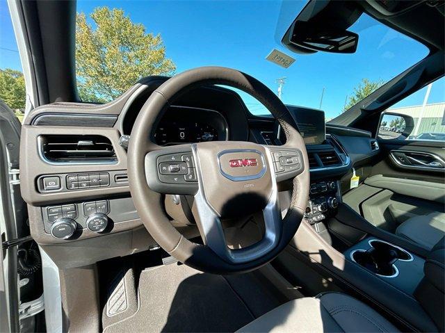 2024 GMC Yukon XL Vehicle Photo in BOWLING GREEN, KY 42104-4102