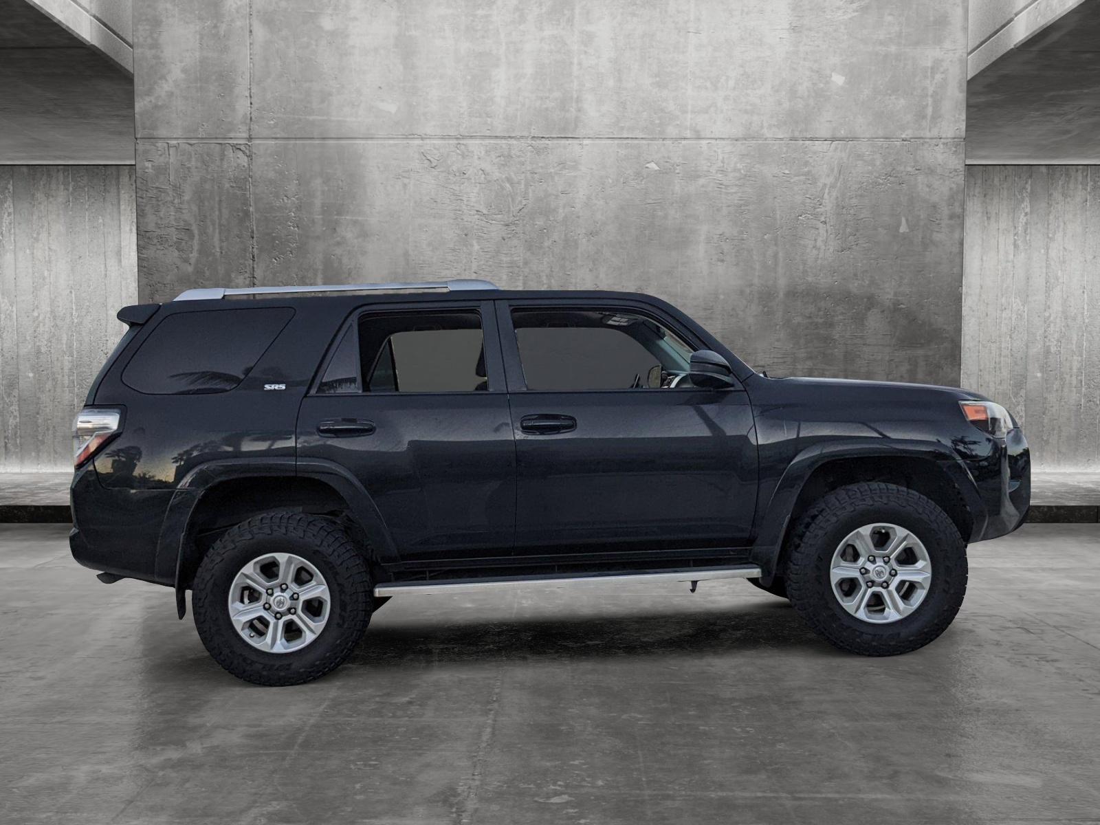 2018 Toyota 4Runner Vehicle Photo in Davie, FL 33331