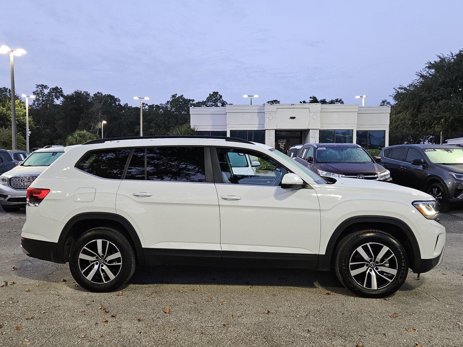 2022 Volkswagen Atlas Vehicle Photo in Jacksonville, FL 32256