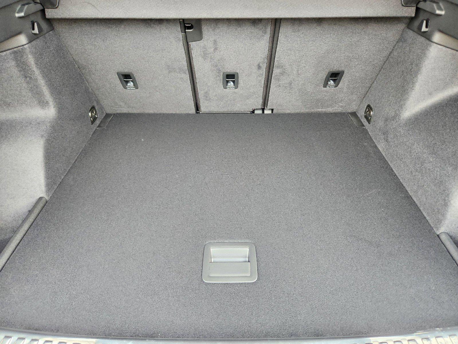 2024 Audi Q3 Vehicle Photo in SUGAR LAND, TX 77478