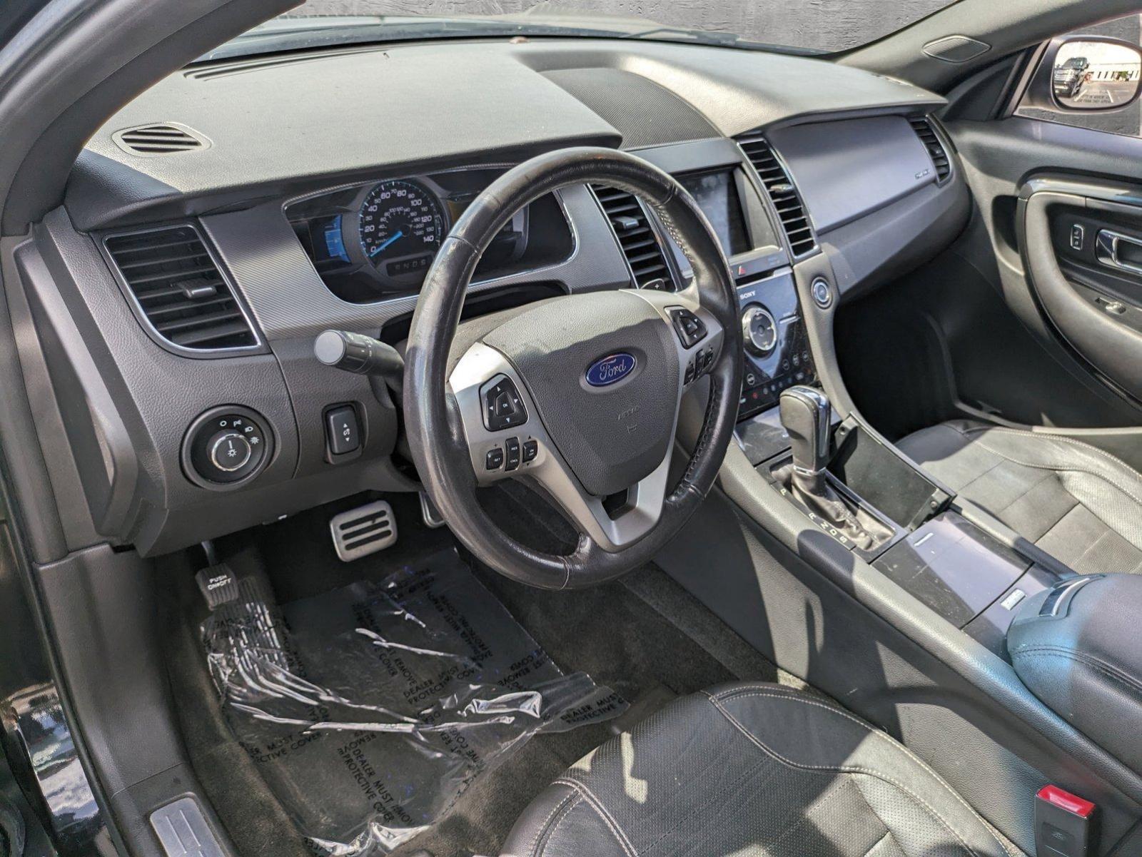 2015 Ford Taurus Vehicle Photo in CLEARWATER, FL 33764-7163