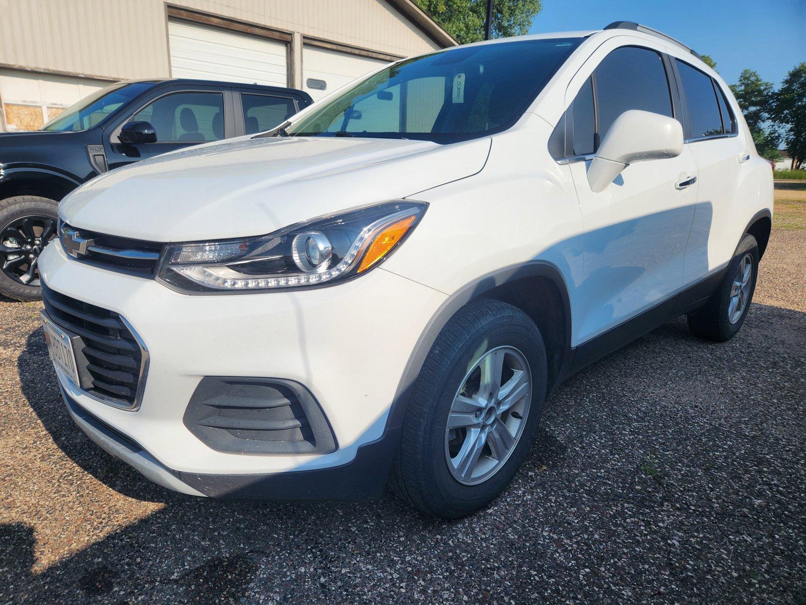 Used 2019 Chevrolet Trax LT with VIN KL7CJPSB7KB857051 for sale in Menomonie, WI