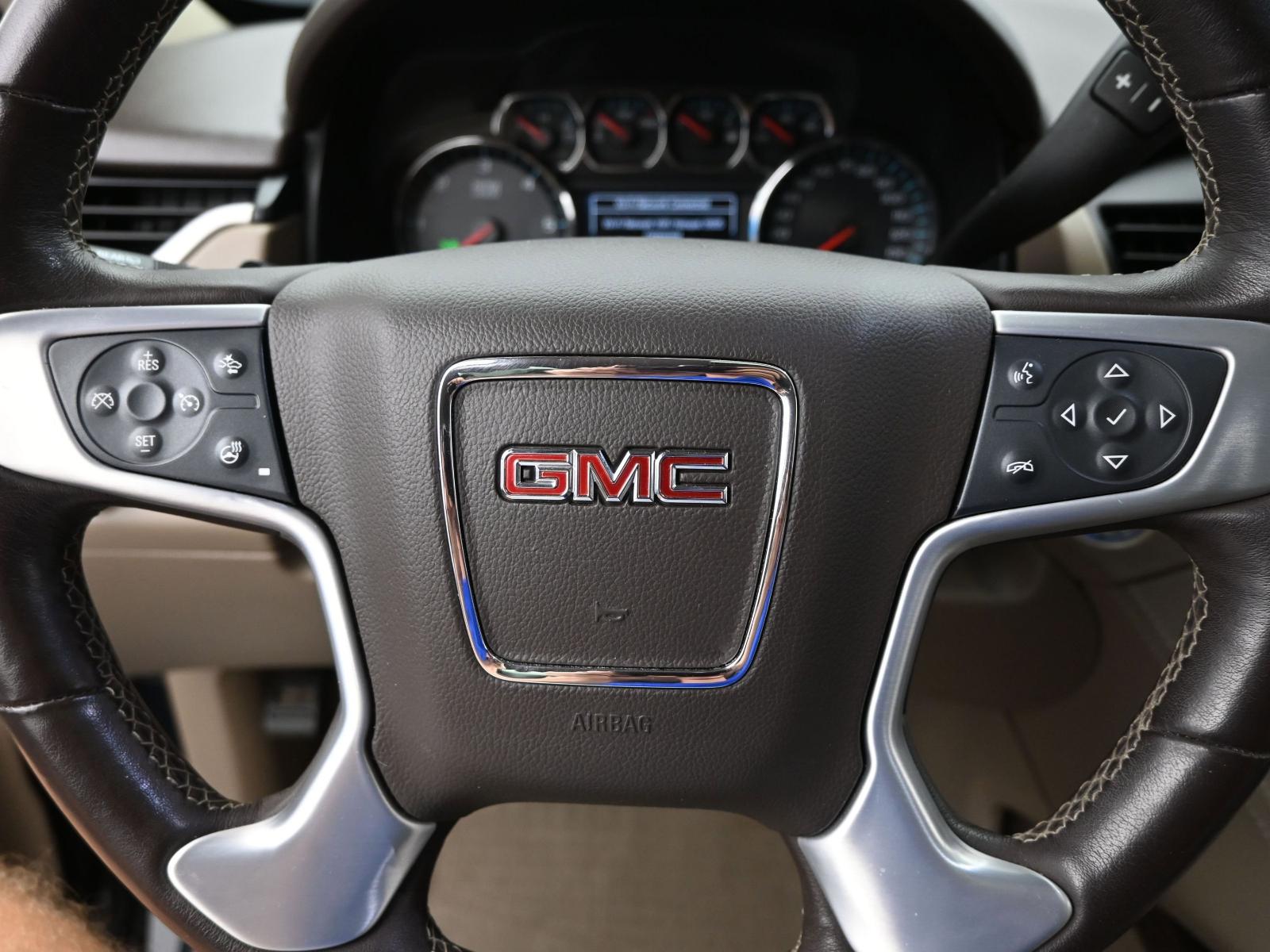 2019 GMC Yukon Vehicle Photo in Cedar Rapids, IA 52402