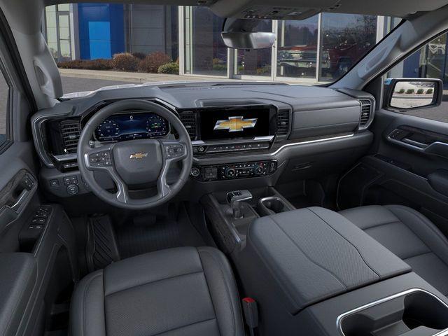 2025 Chevrolet Silverado 1500 Vehicle Photo in DANBURY, CT 06810-5034