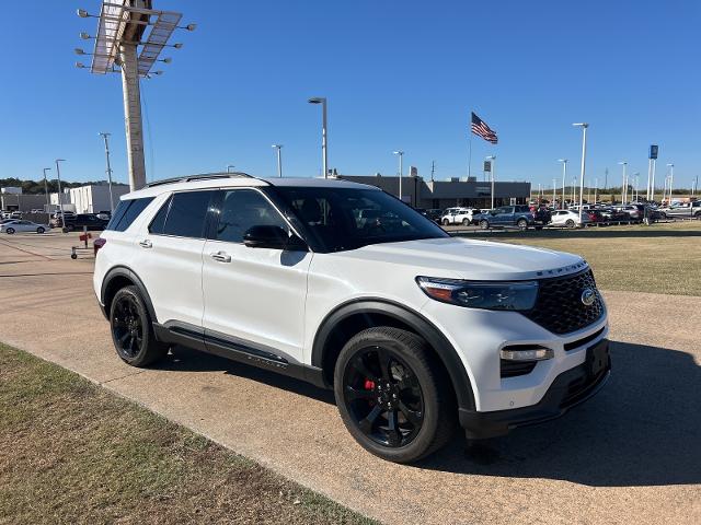 2023 Ford Explorer Vehicle Photo in Denison, TX 75020