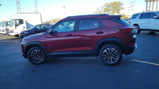 2024 Chevrolet Trailblazer Vehicle Photo in JOLIET, IL 60435-8135