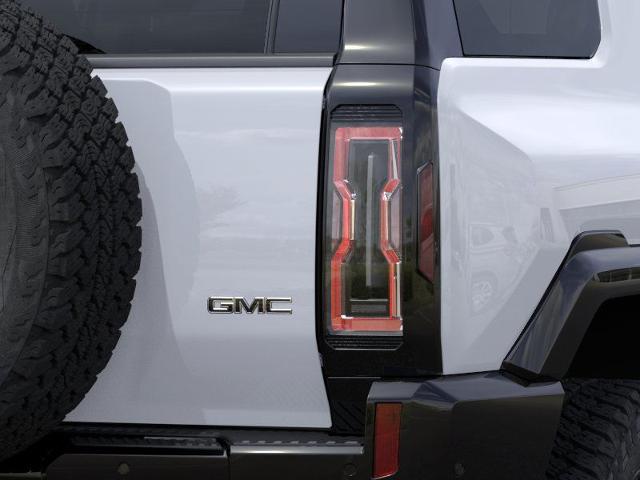 2025 GMC HUMMER EV SUV Vehicle Photo in WILLIAMSVILLE, NY 14221-2883