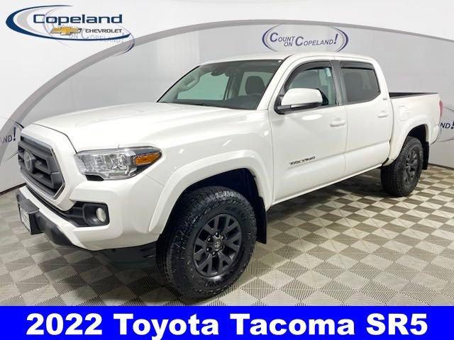 2022 Toyota Tacoma 4WD Vehicle Photo in BROCKTON, MA 02301-7113