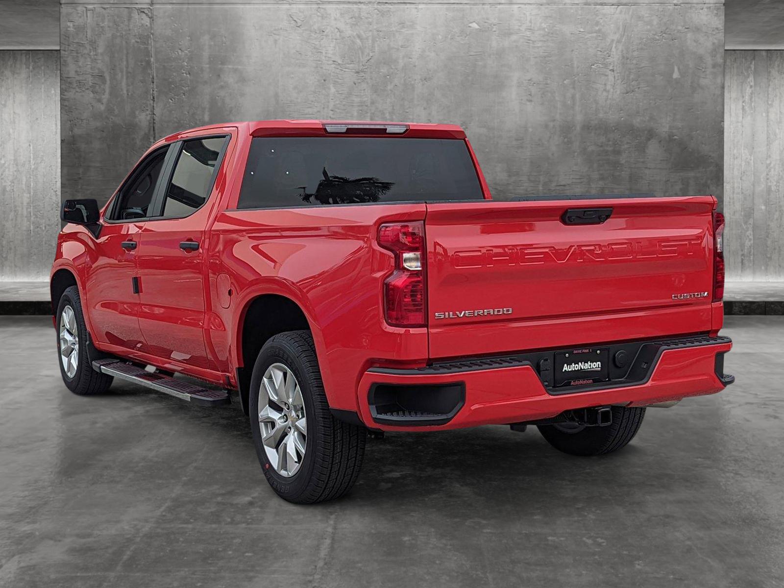 2024 Chevrolet Silverado 1500 Vehicle Photo in PEMBROKE PINES, FL 33024-6534