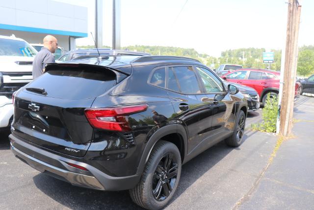 2025 Chevrolet Trax Vehicle Photo in MONTICELLO, NY 12701-3853