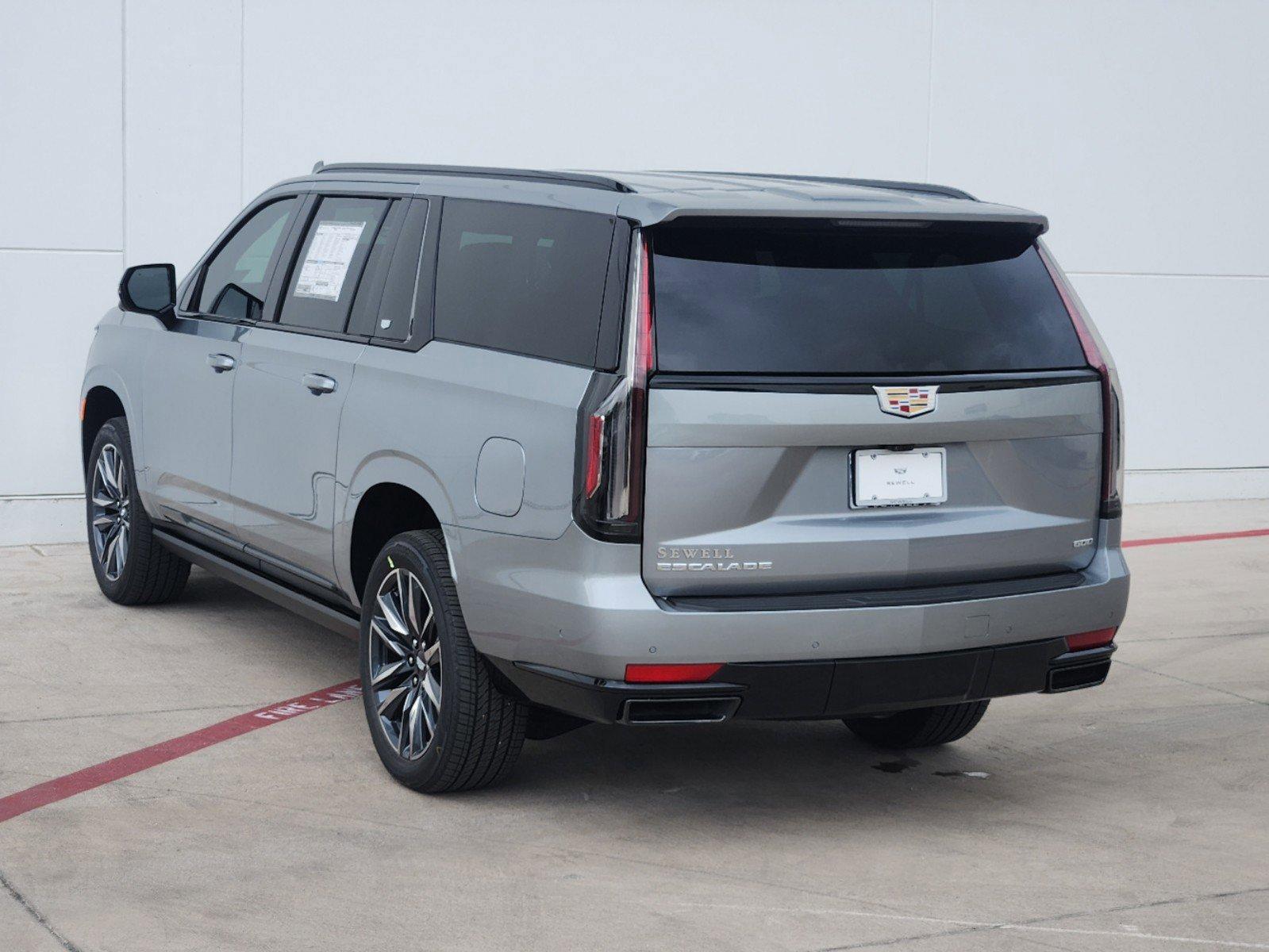 2024 Cadillac Escalade ESV Vehicle Photo in GRAPEVINE, TX 76051-8302