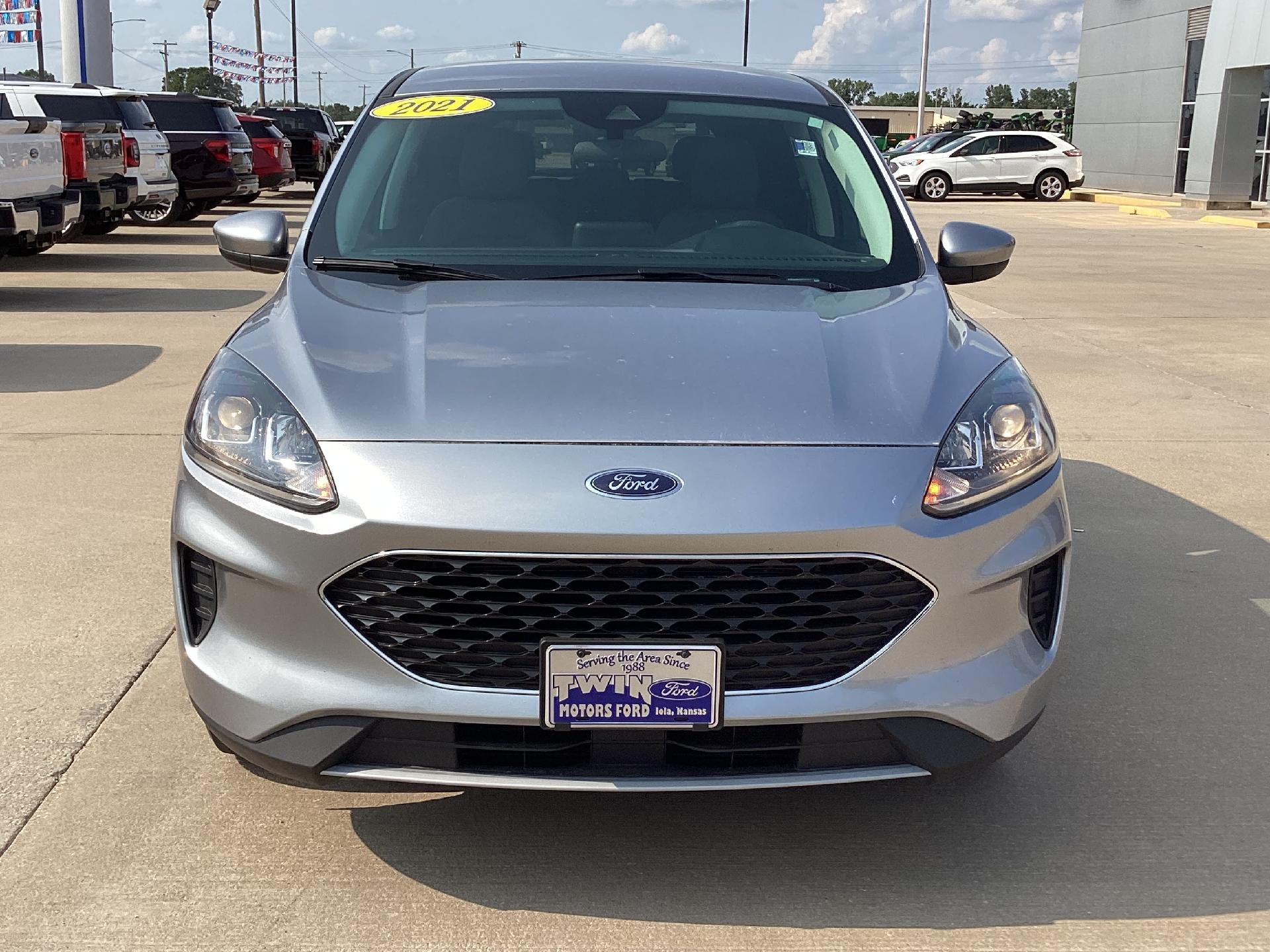 Used 2021 Ford Escape SEL with VIN 1FMCU9H6XMUA51028 for sale in Iola, KS