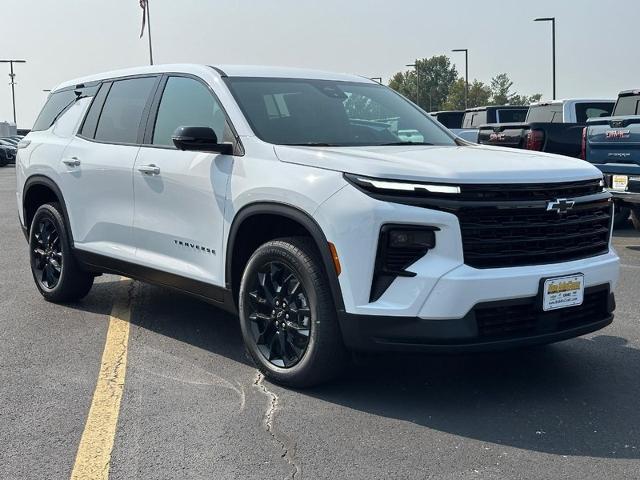 2024 Chevrolet Traverse Vehicle Photo in COLUMBIA, MO 65203-3903