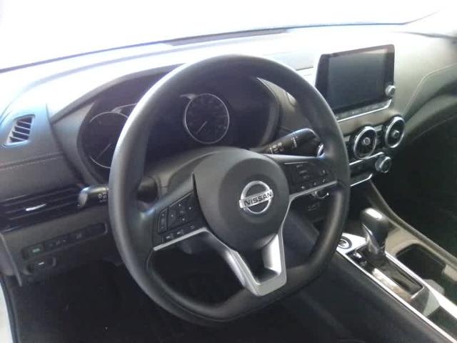 2023 Nissan Sentra Vehicle Photo in RED SPRINGS, NC 28377-1640