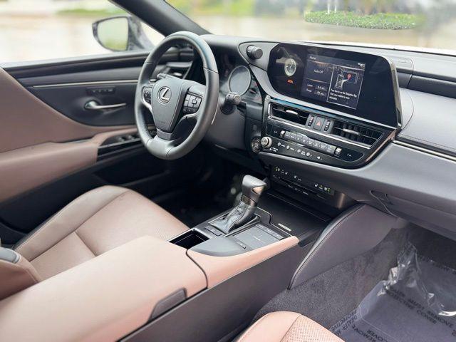 2022 Lexus ES Vehicle Photo in DELRAY BEACH, FL 33483-3294