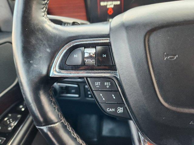 2021 Lincoln Navigator L Vehicle Photo in SUGAR LAND, TX 77478-0000