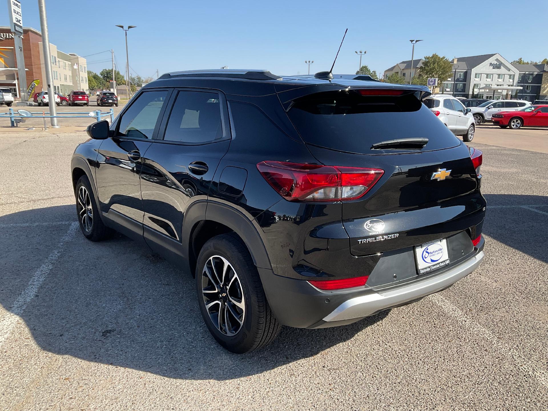 2024 Chevrolet Trailblazer Vehicle Photo in PONCA CITY, OK 74601-1036