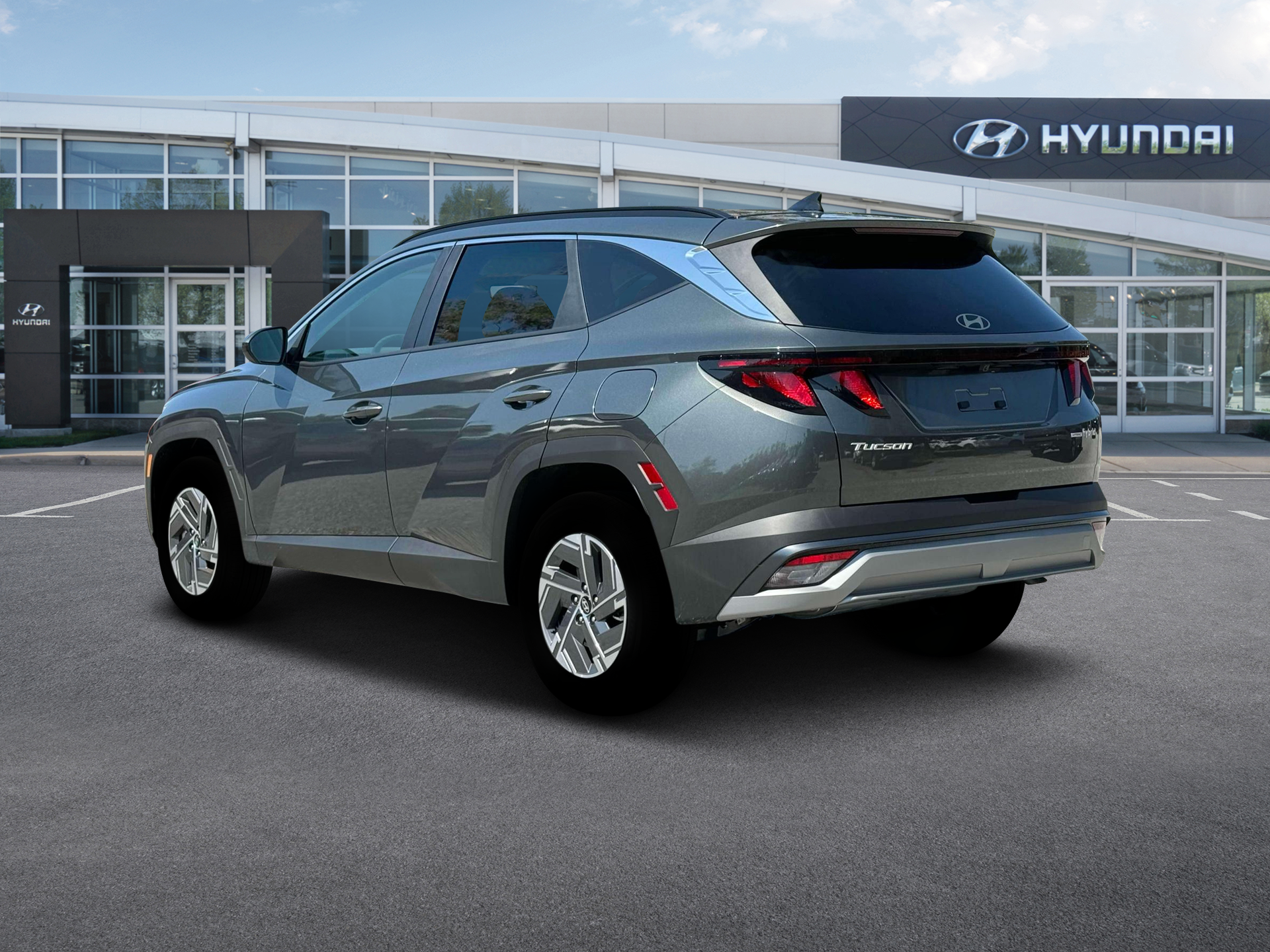 2025 Hyundai TUCSON Hybrid Vehicle Photo in Appleton, WI 54913