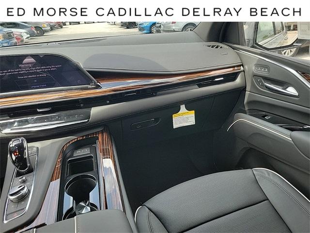 2024 Cadillac Escalade Vehicle Photo in DELRAY BEACH, FL 33483-3294