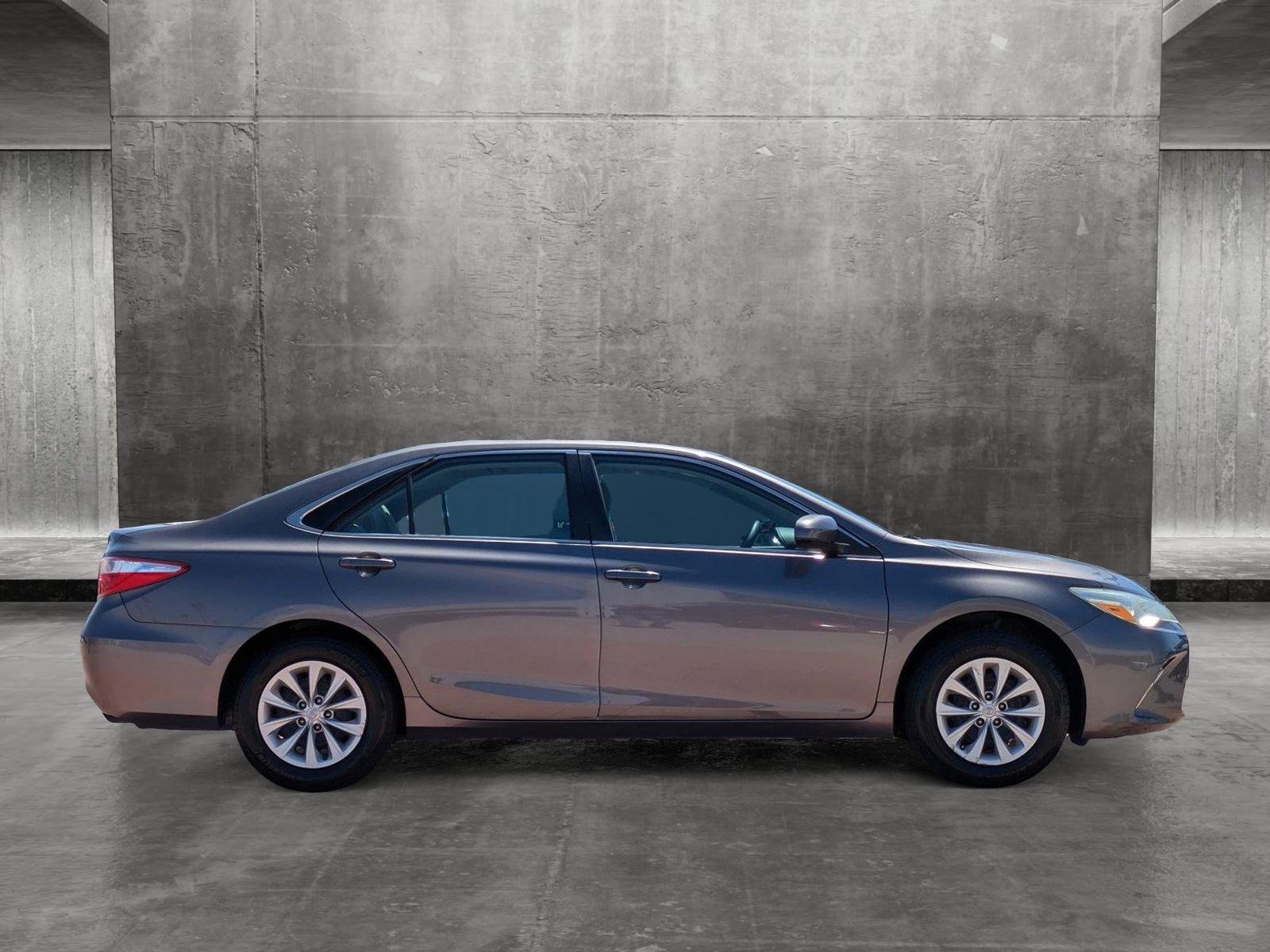 2015 Toyota Camry Vehicle Photo in Tustin, CA 92782