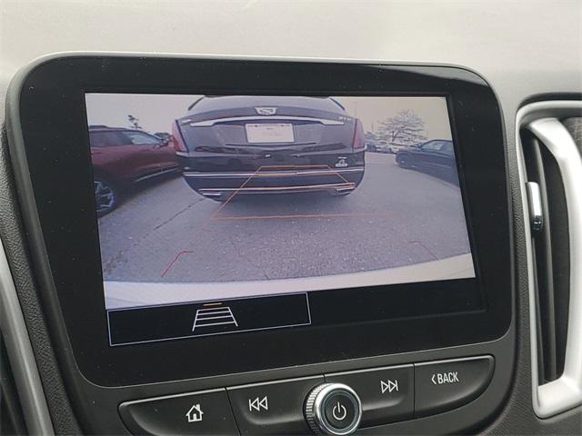 2022 Chevrolet Malibu Vehicle Photo in GRAND BLANC, MI 48439-8139