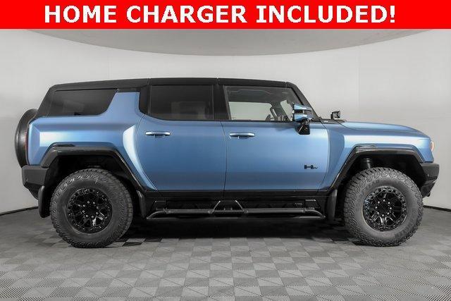 2024 GMC HUMMER EV SUV Vehicle Photo in PUYALLUP, WA 98371-4149