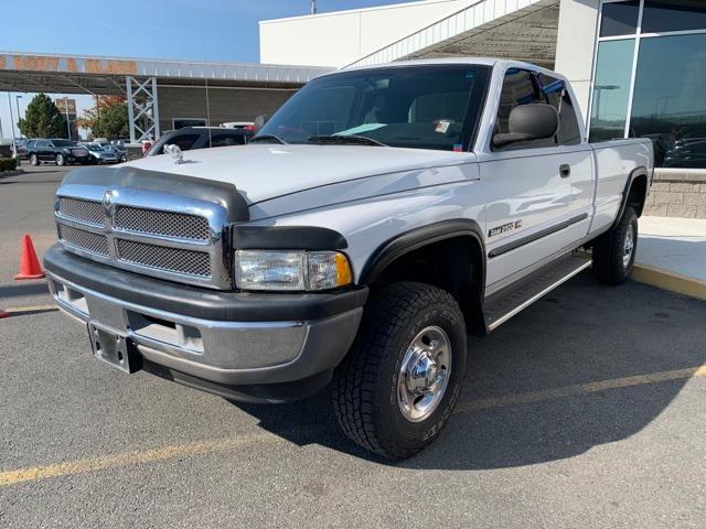 2002 Dodge Ram 2500 Vehicle Photo in POST FALLS, ID 83854-5365