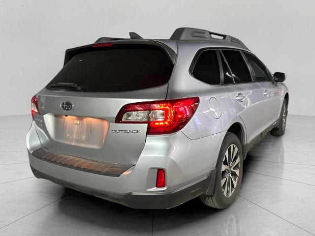 2016 Subaru Outback Vehicle Photo in Green Bay, WI 54304