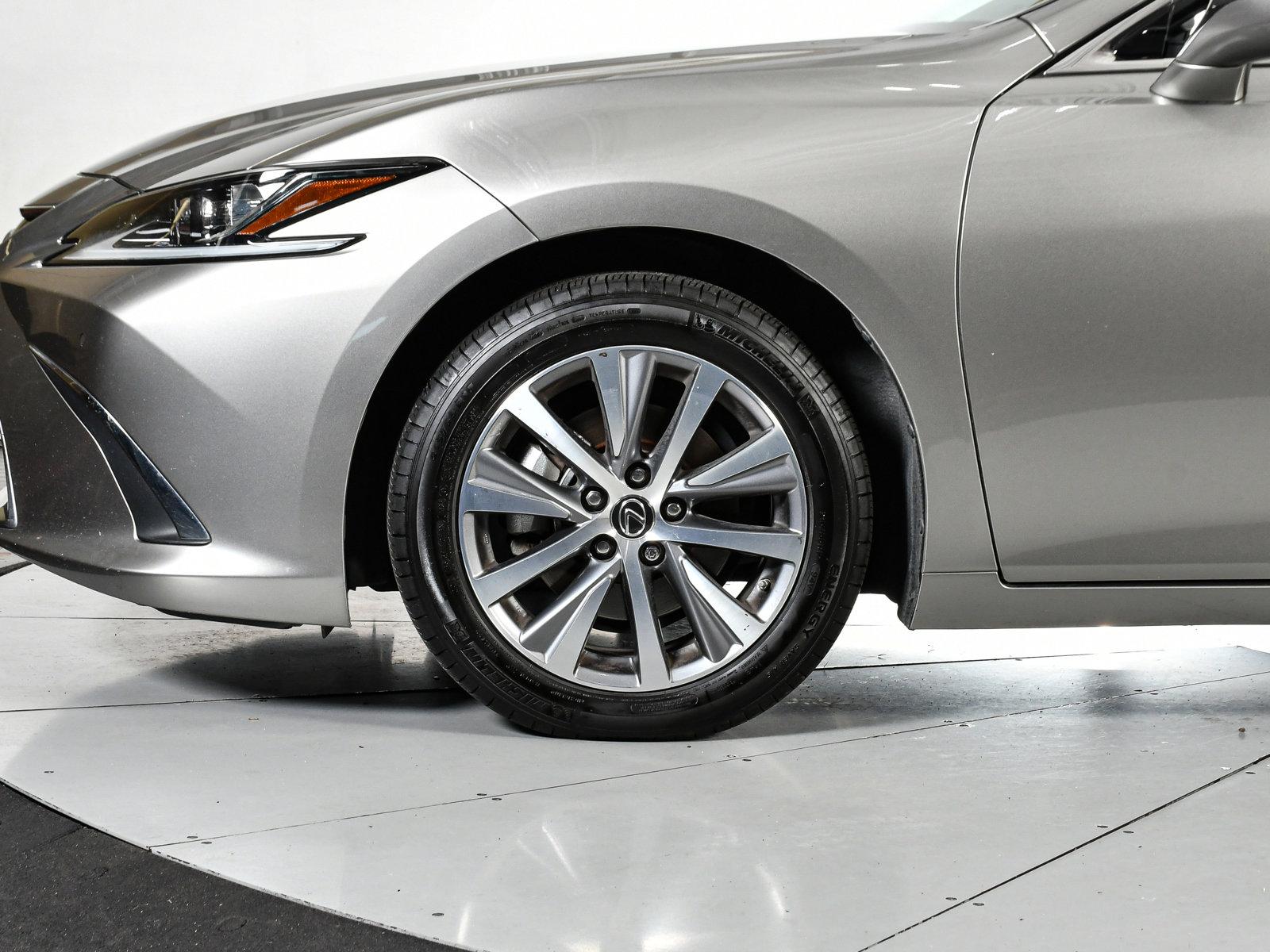 2020 Lexus ES 350 Vehicle Photo in DALLAS, TX 75235