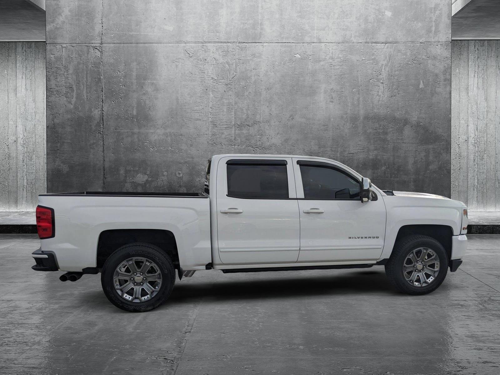 2018 Chevrolet Silverado 1500 Vehicle Photo in GREENACRES, FL 33463-3207