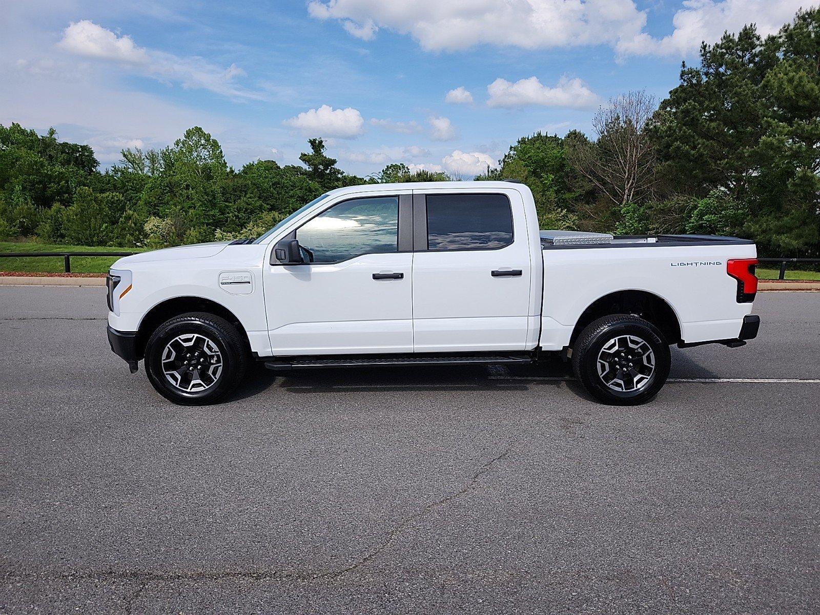 Used 2023 Ford F-150 Lightning Pro with VIN 1FTVW1EL5PWG07984 for sale in Bryant, AR