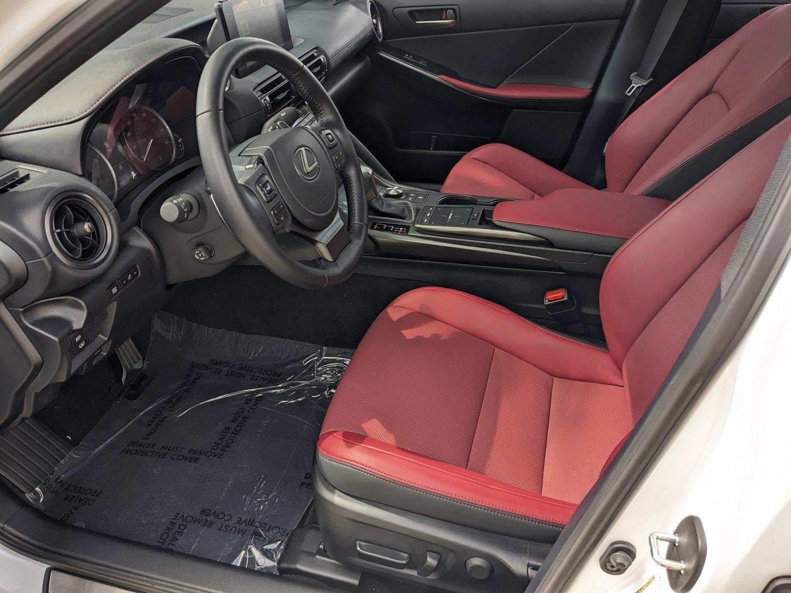 2023 Lexus IS 300 Vehicle Photo in Pembroke Pines , FL 33027