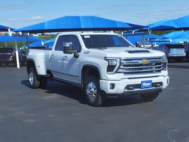 2024 Chevrolet Silverado 3500 HD Vehicle Photo in Denton, TX 76205