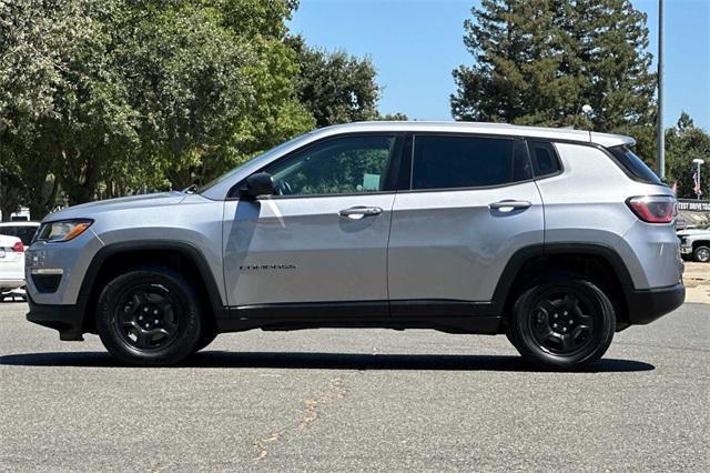 2018 Jeep Compass Vehicle Photo in ELK GROVE, CA 95757-8703