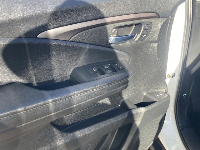 2021 Honda Pilot Vehicle Photo in GOODYEAR, AZ 85338-1310