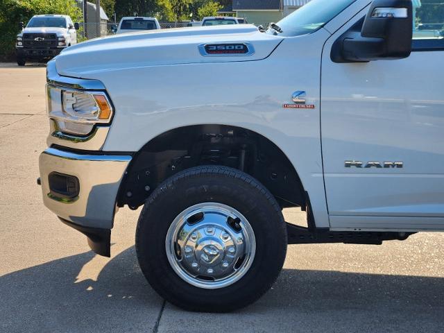 2024 Ram 3500 Vehicle Photo in Ennis, TX 75119-5114