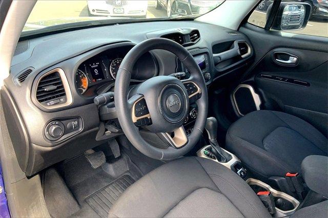 2017 Jeep Renegade Vehicle Photo in KANSAS CITY, MO 64114-4502