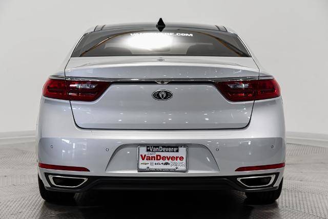 2018 Kia Cadenza Vehicle Photo in Akron, OH 44312