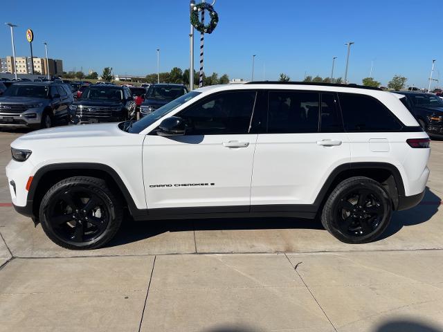 2023 Jeep Grand Cherokee Vehicle Photo in Terrell, TX 75160