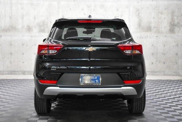 2025 Chevrolet Trailblazer Vehicle Photo in EVERETT, WA 98203-5662