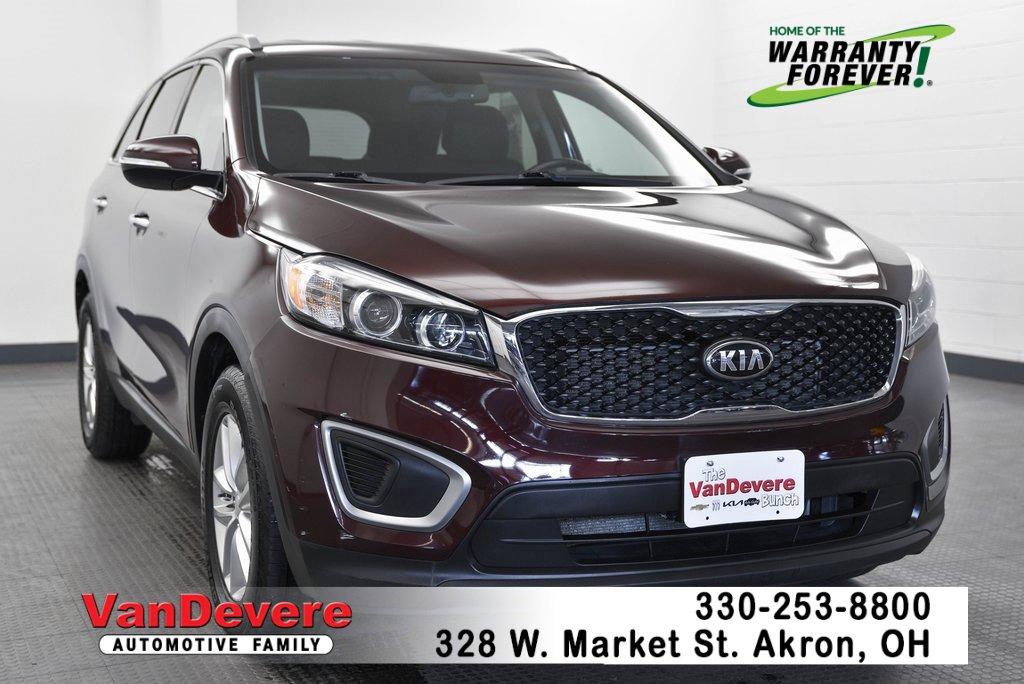 2017 Kia Sorento Vehicle Photo in AKRON, OH 44303-2185