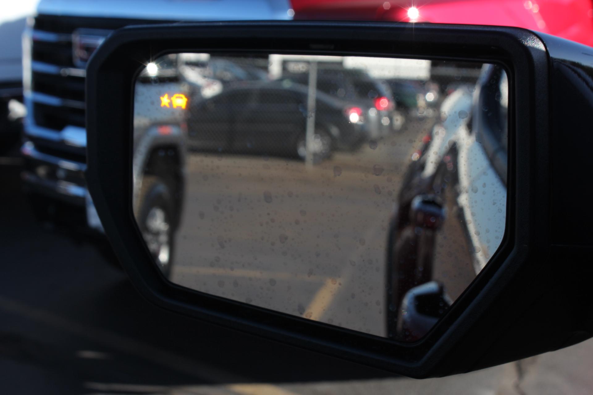 2024 GMC Canyon Vehicle Photo in AURORA, CO 80012-4011