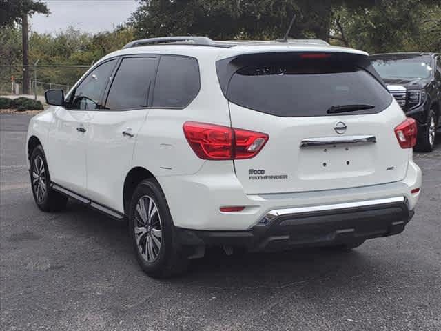 2017 Nissan Pathfinder Vehicle Photo in Decatur, TX 76234