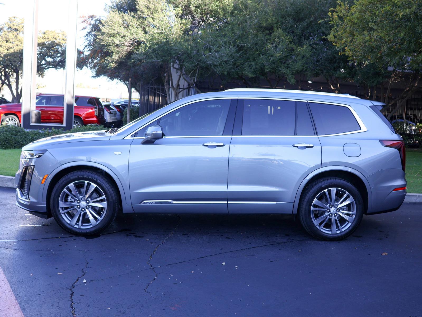 2024 Cadillac XT6 Vehicle Photo in DALLAS, TX 75209-3095