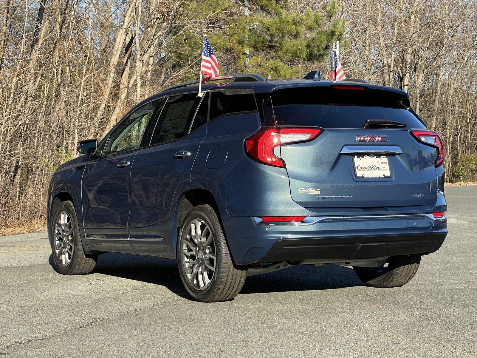 2024 GMC Terrain Vehicle Photo in MONROE, NC 28110-8431