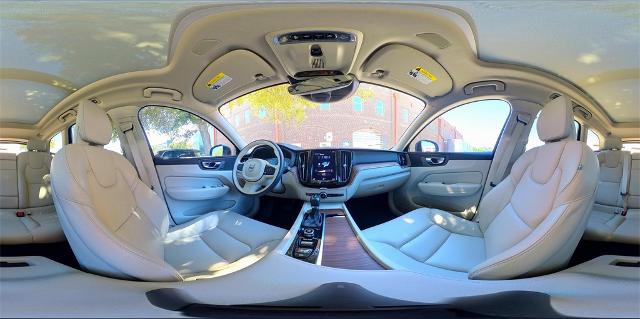 2021 Volvo XC60 Vehicle Photo in Houston, TX 77007