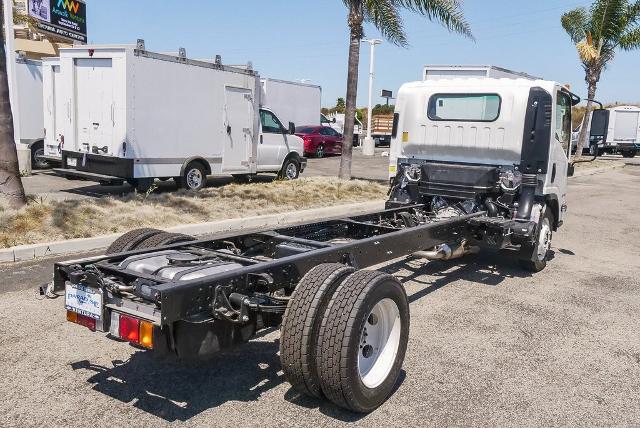 2025 Chevrolet 4500 HG LCF Gas Vehicle Photo in VENTURA, CA 93003-8585