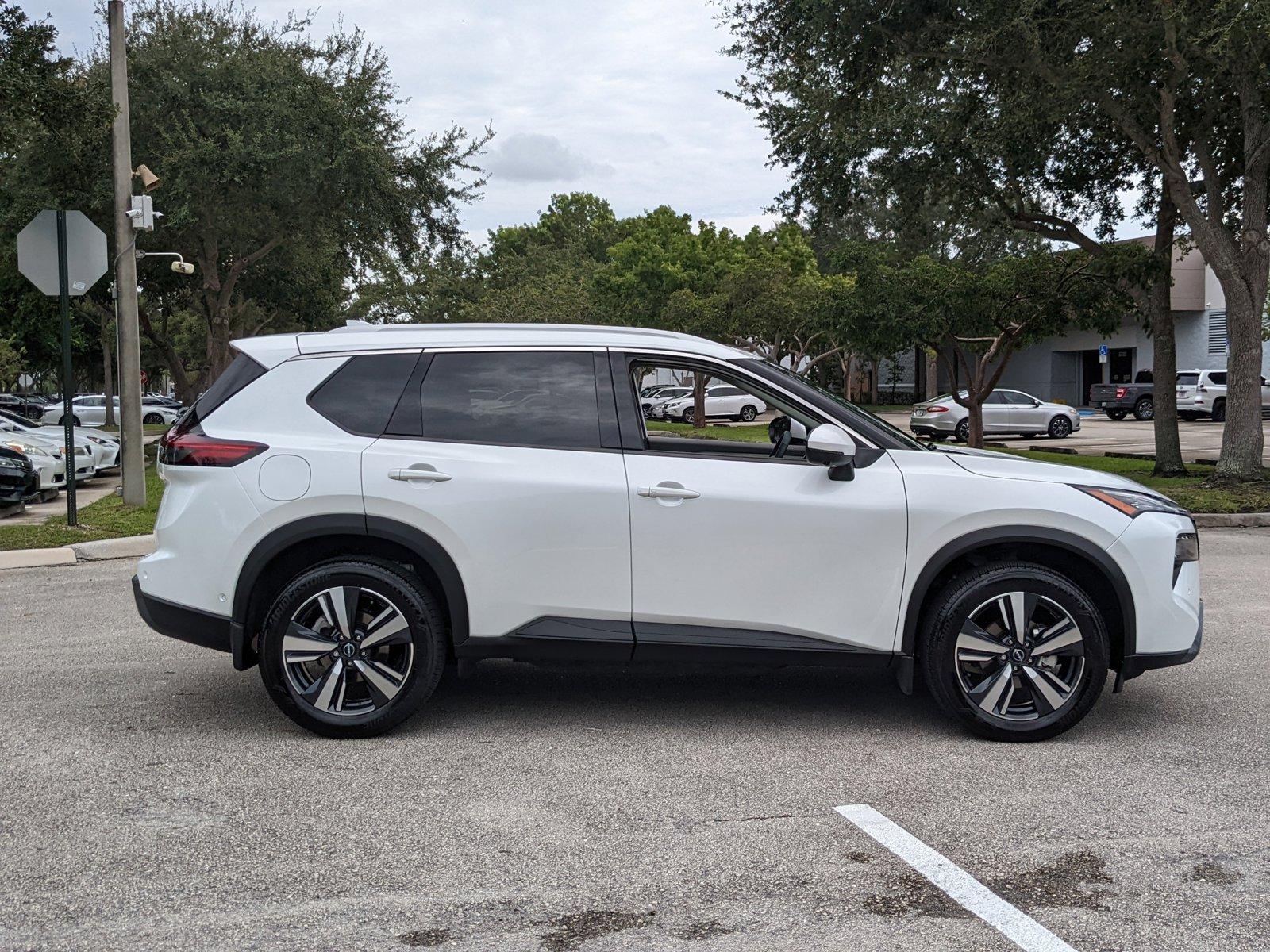 2024 Nissan Rogue Vehicle Photo in West Palm Beach, FL 33417